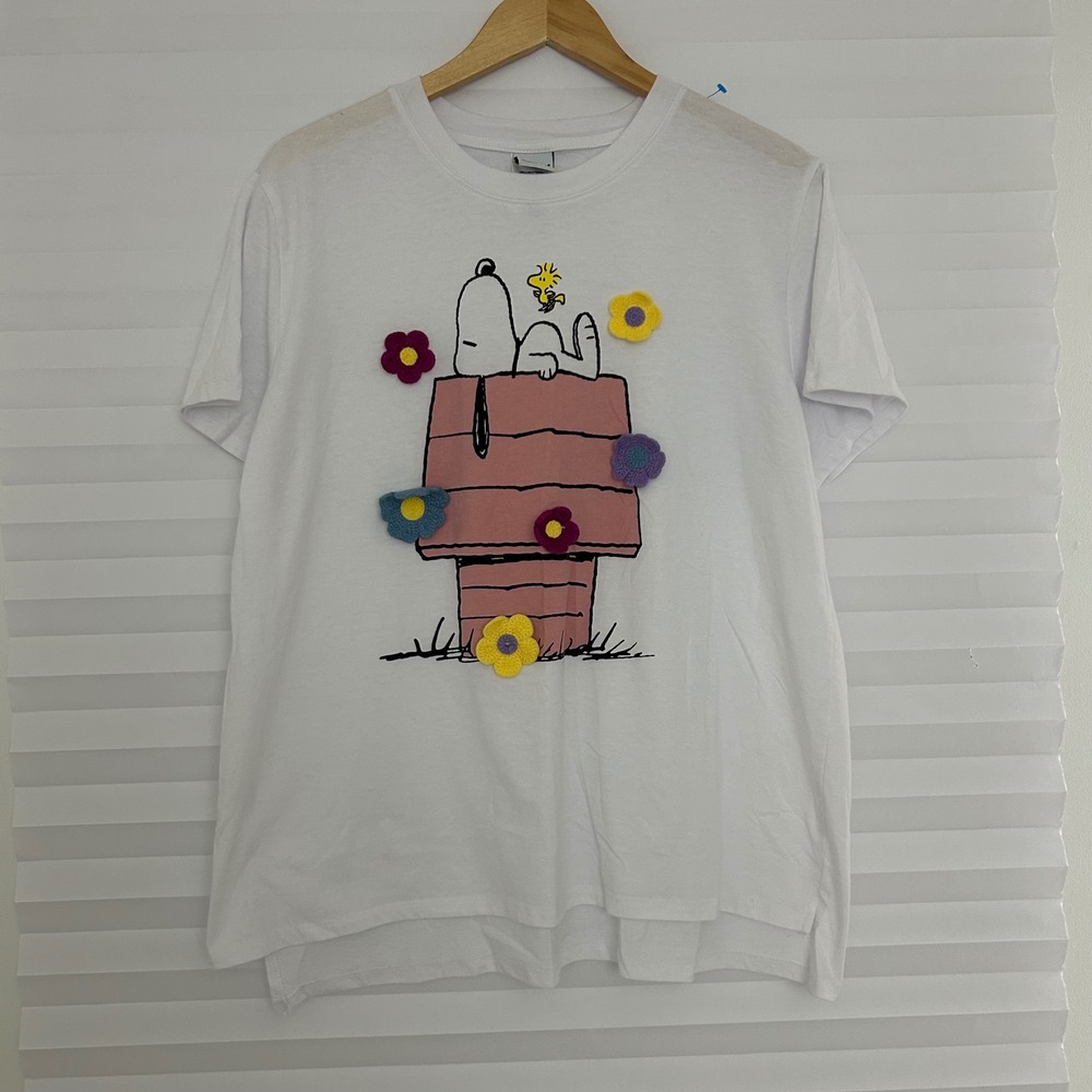 Peanuts Snoopy Woodstock Flower Doghouse Graphic T-Shirt White XXL Casual